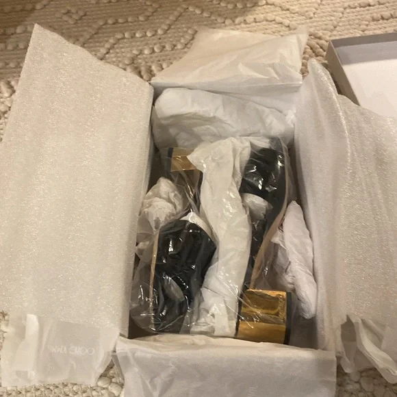 Jimmy Choo shoes - Picture 16 of 17